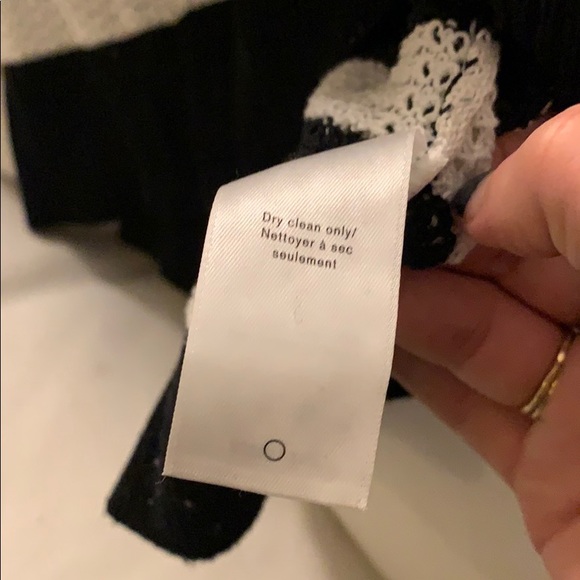 Rag and bone cold shoulder B&W striped sweater - Picture 5 of 5